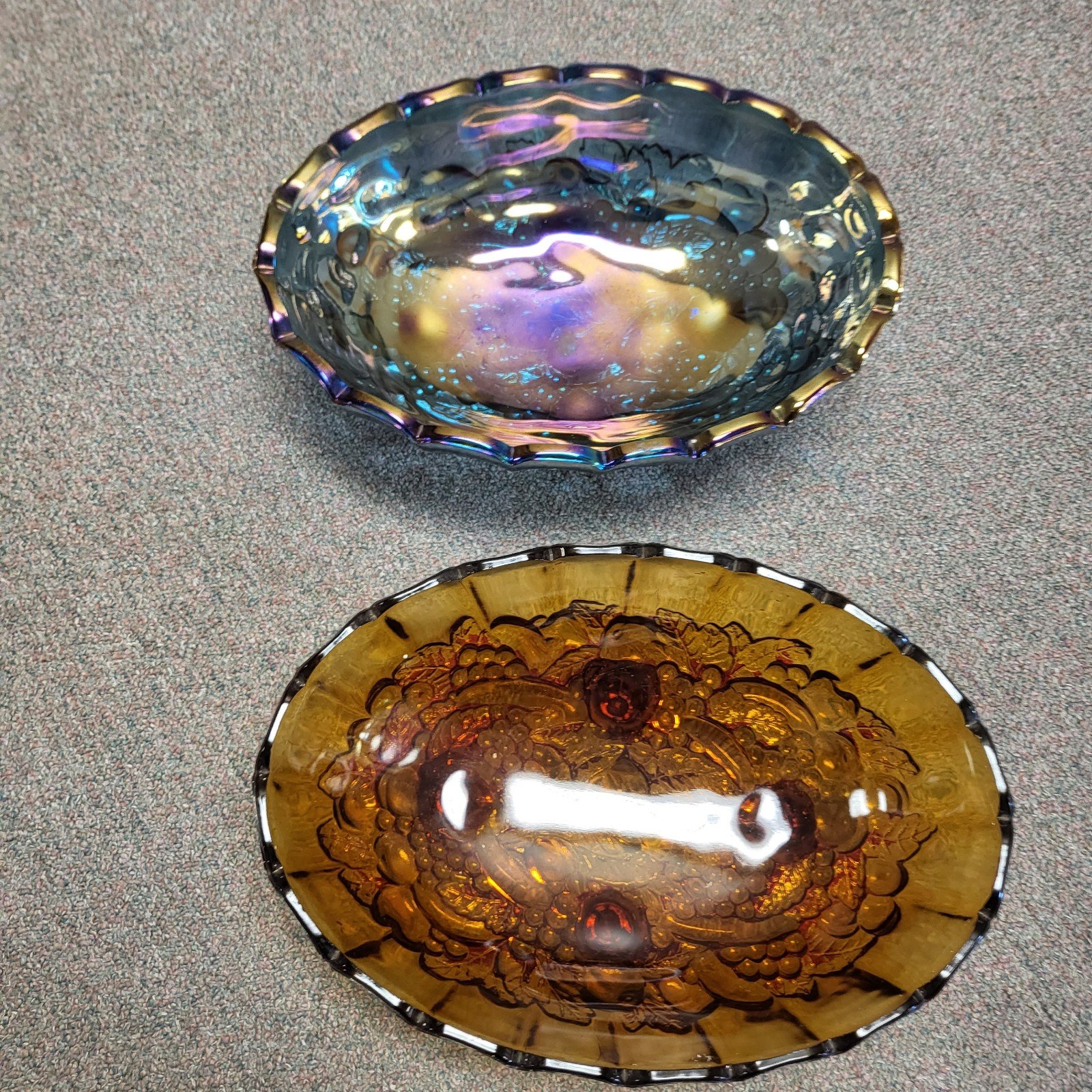 Indiana iridescent Carnival glass fruit harvest 3 footed bowls