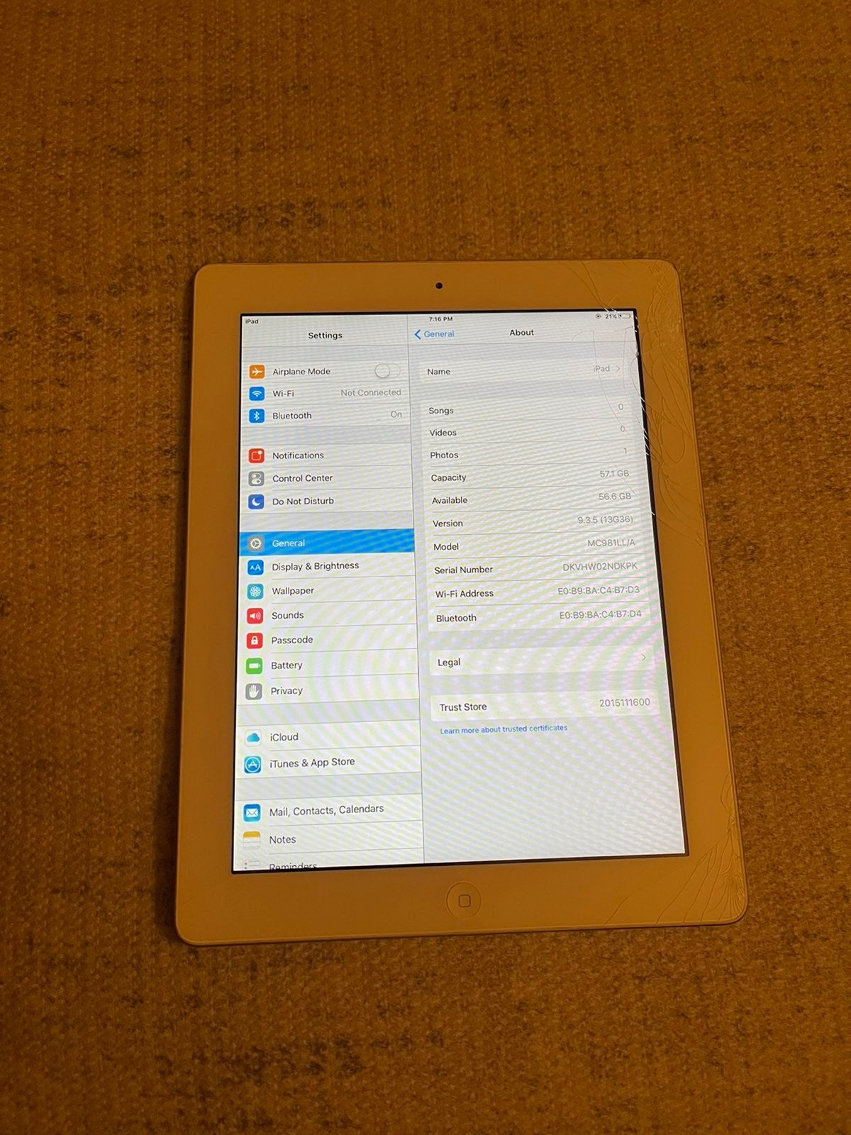 Apple iPad 2nd Generation 64 GB