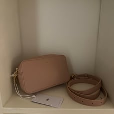 ELA MICRO HAND BAG