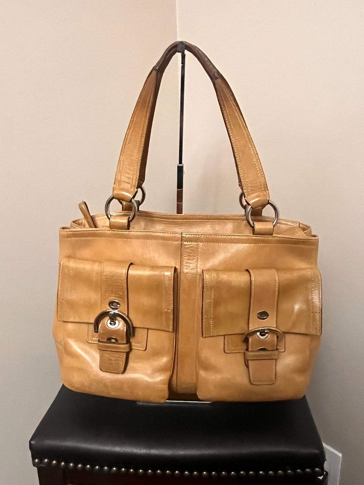 Vintage coach distressed leather legacy Soho shoulder bag