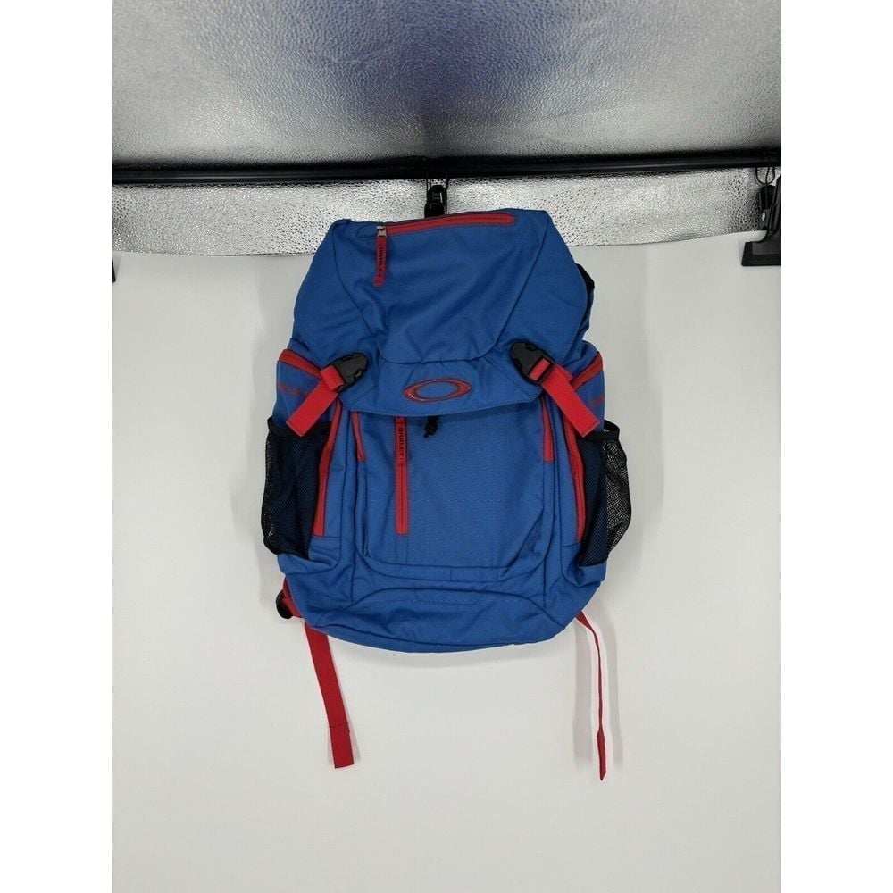 Oakley Flap Top Rucksack Backpack Red And Blue Bag Laptop Sleeve Travel USA