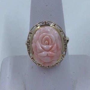 Vintage Designer 14K YG Carved Angel Skin Coral Flower Ring