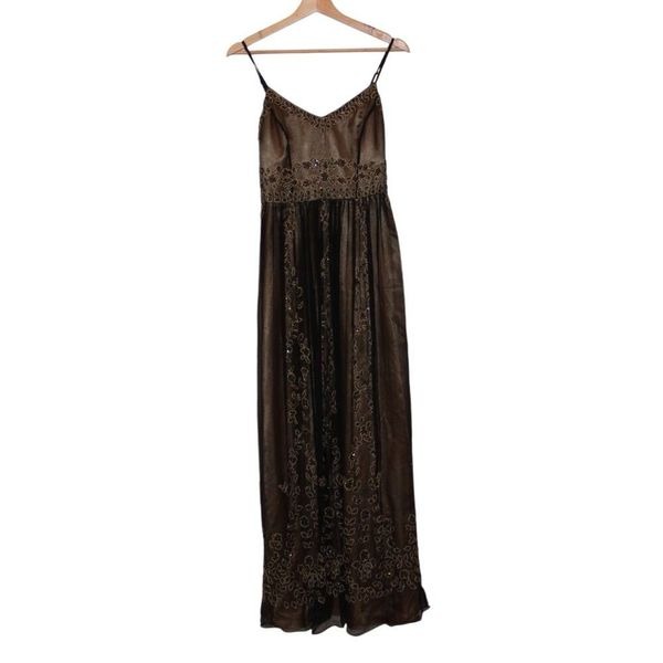 Adrianna Papell Floral Embroidered Sleeveless Maxi Gown Dress Women's 4