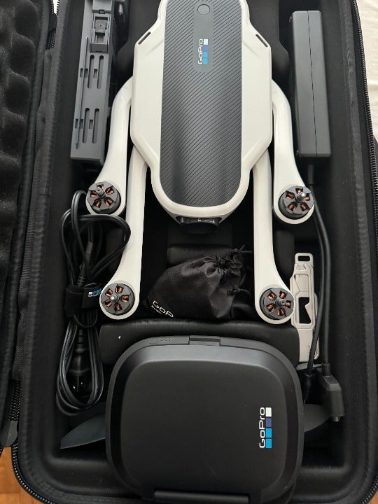 GoPro Karma Drone WITH Hero 5 and Karma grip
