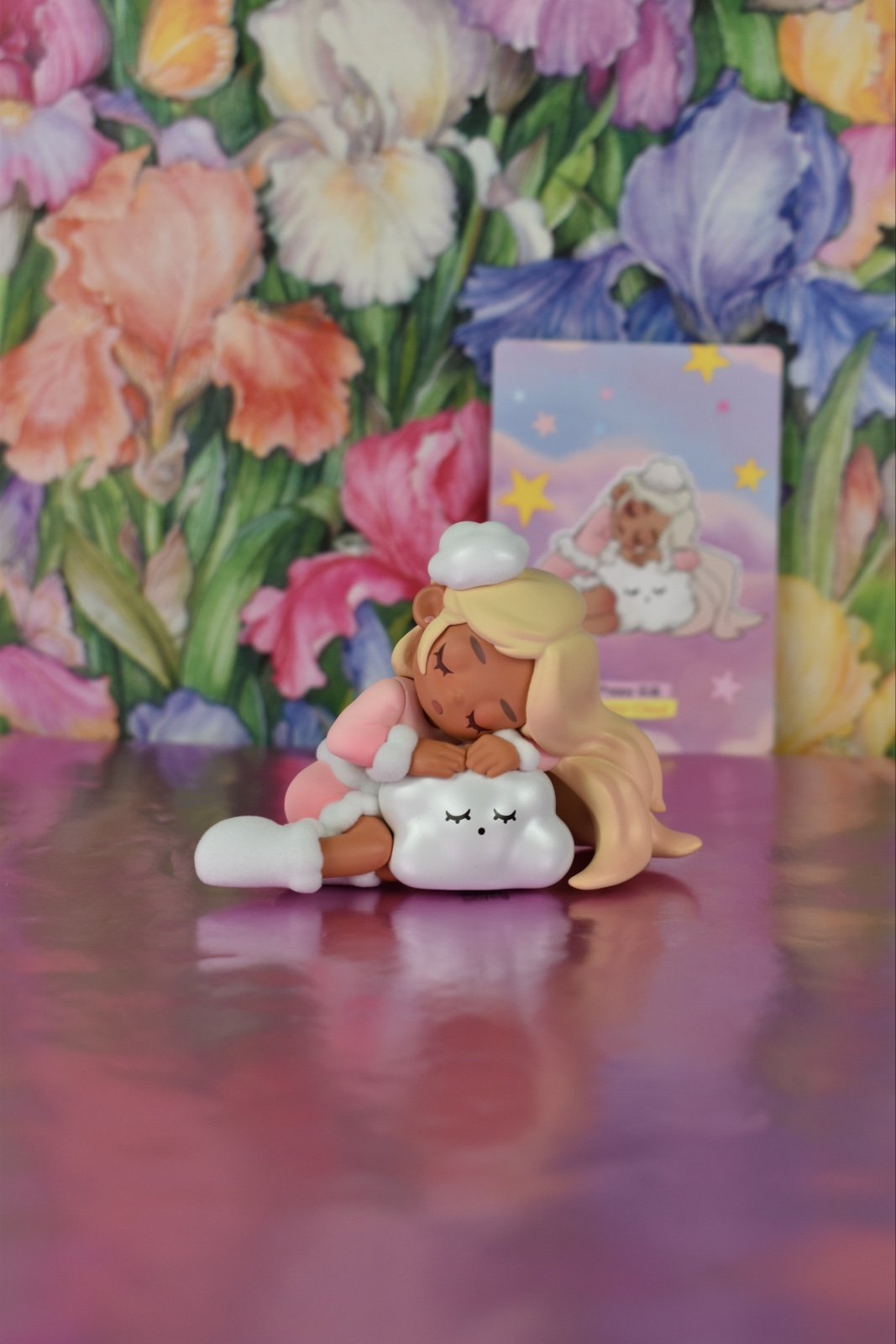 Lil Peach Riot Sleepover Poppy Cloud Blind Box Vinyl Figure