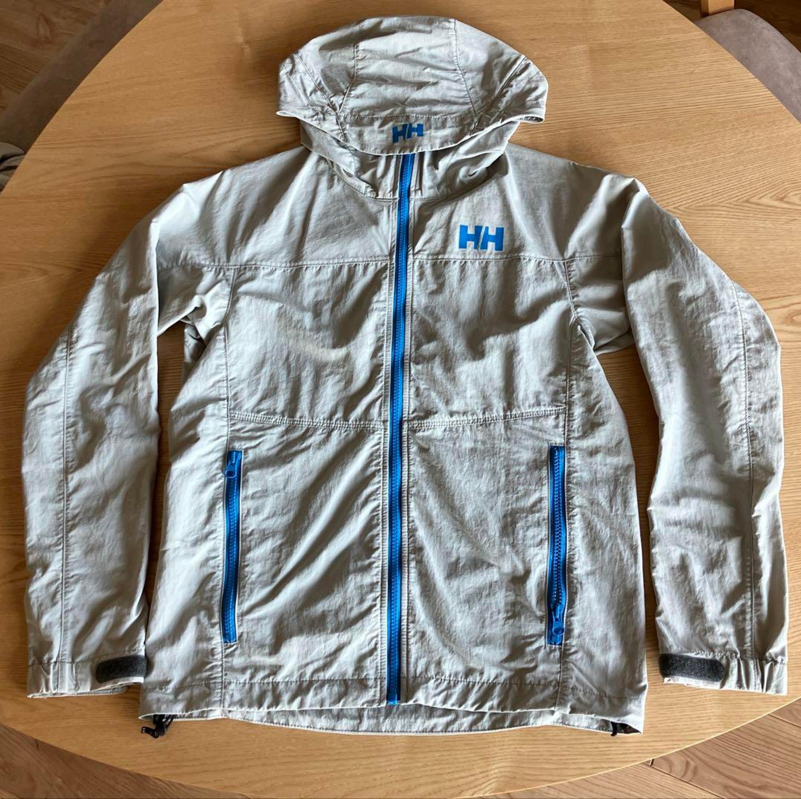 Helly Hansen Hooded Nylon Jacket Light Grey