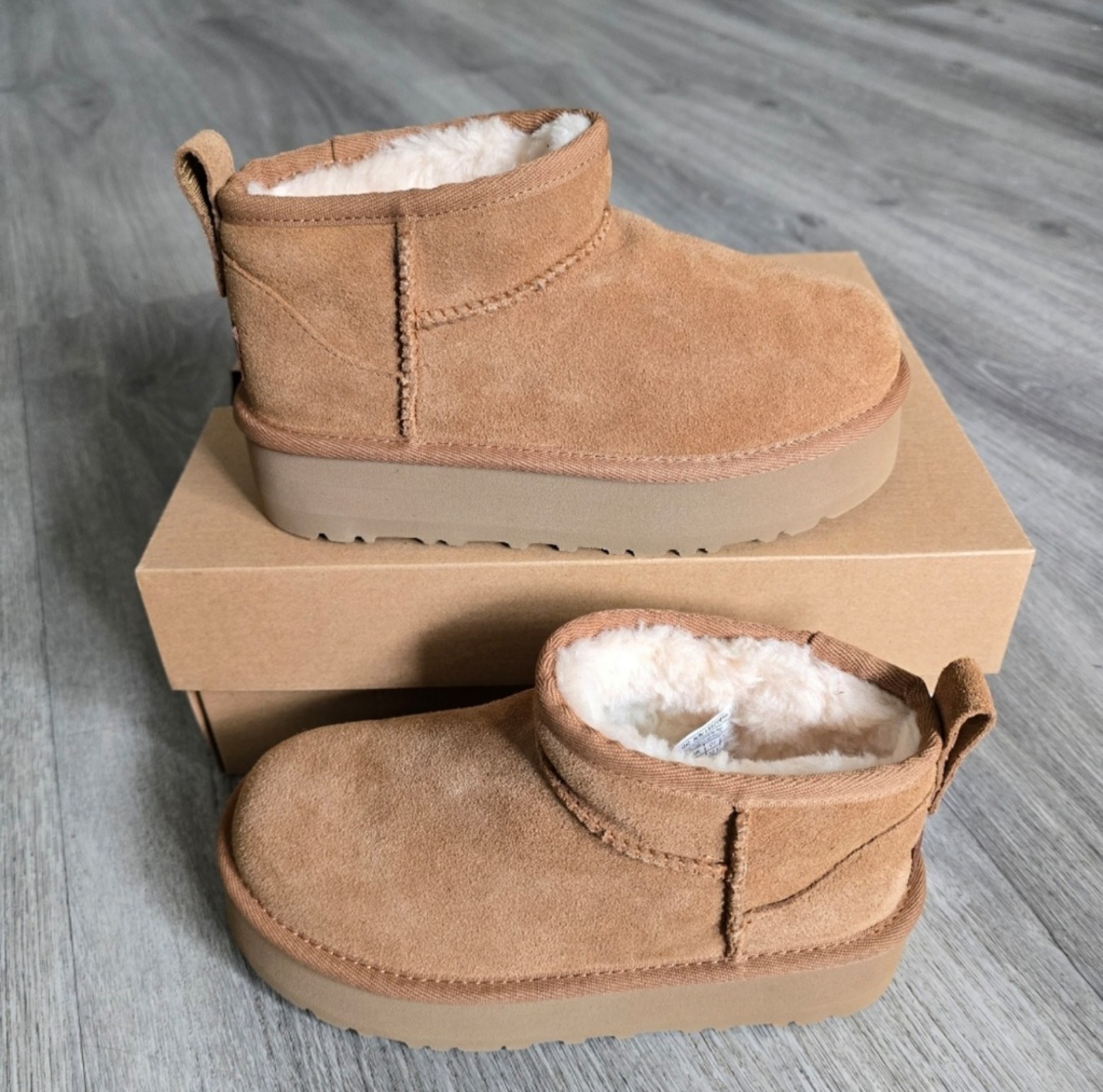 UGG Kids Classic Ultra Mini Platform Boot