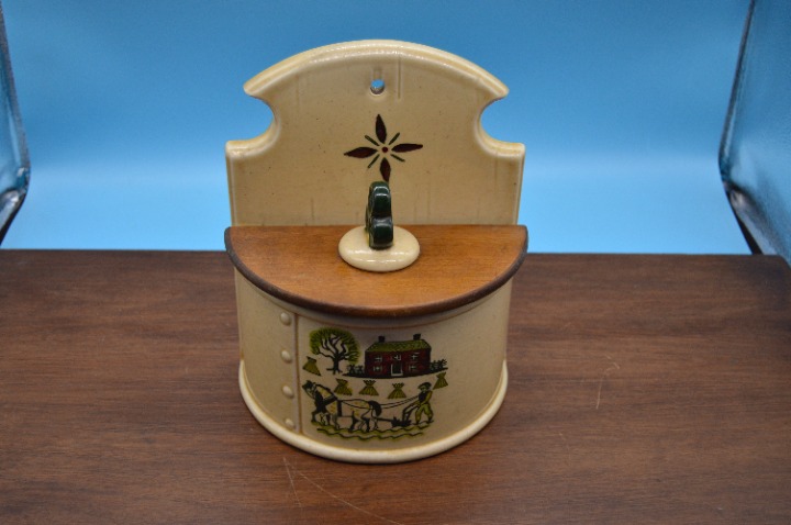 Salt Box & Lid Homestead Provincial by METLOX - POPPYTRAIL - VERNON