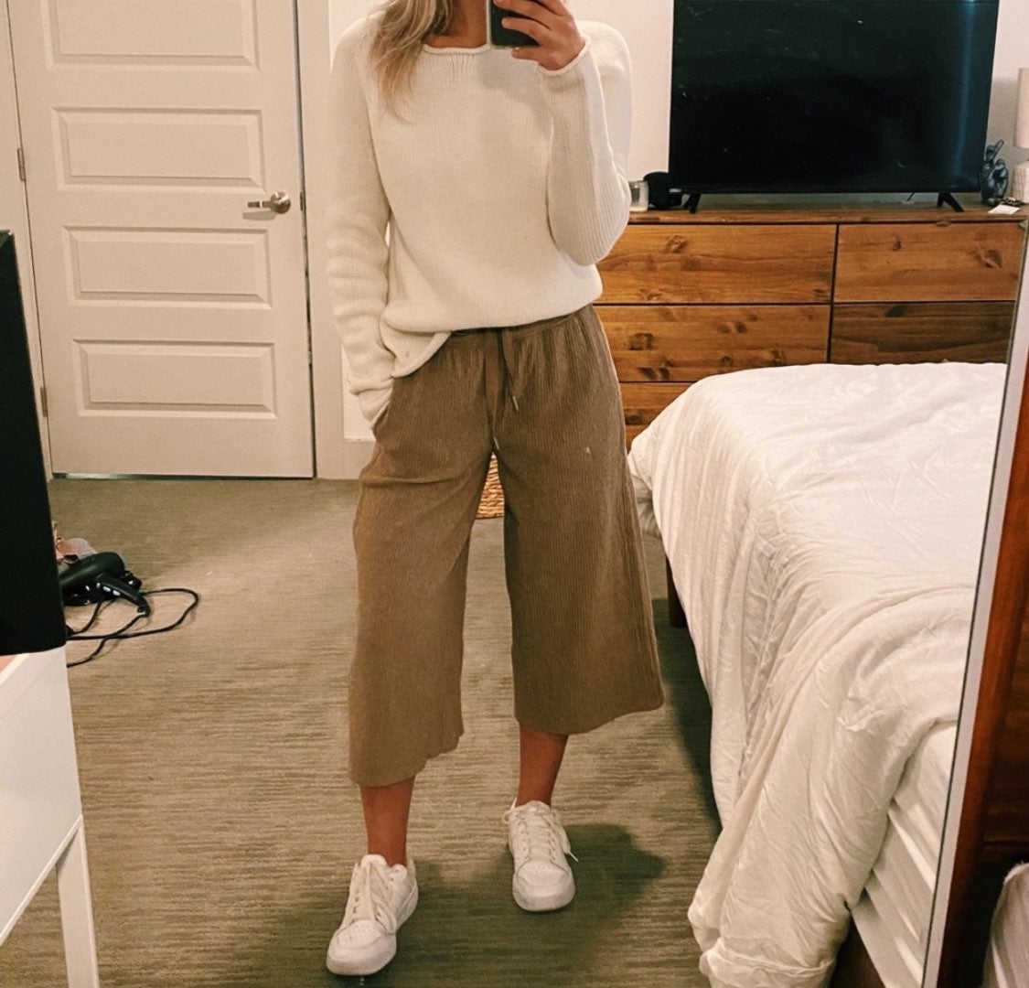 lululemon retreat yourself 19inch croppe