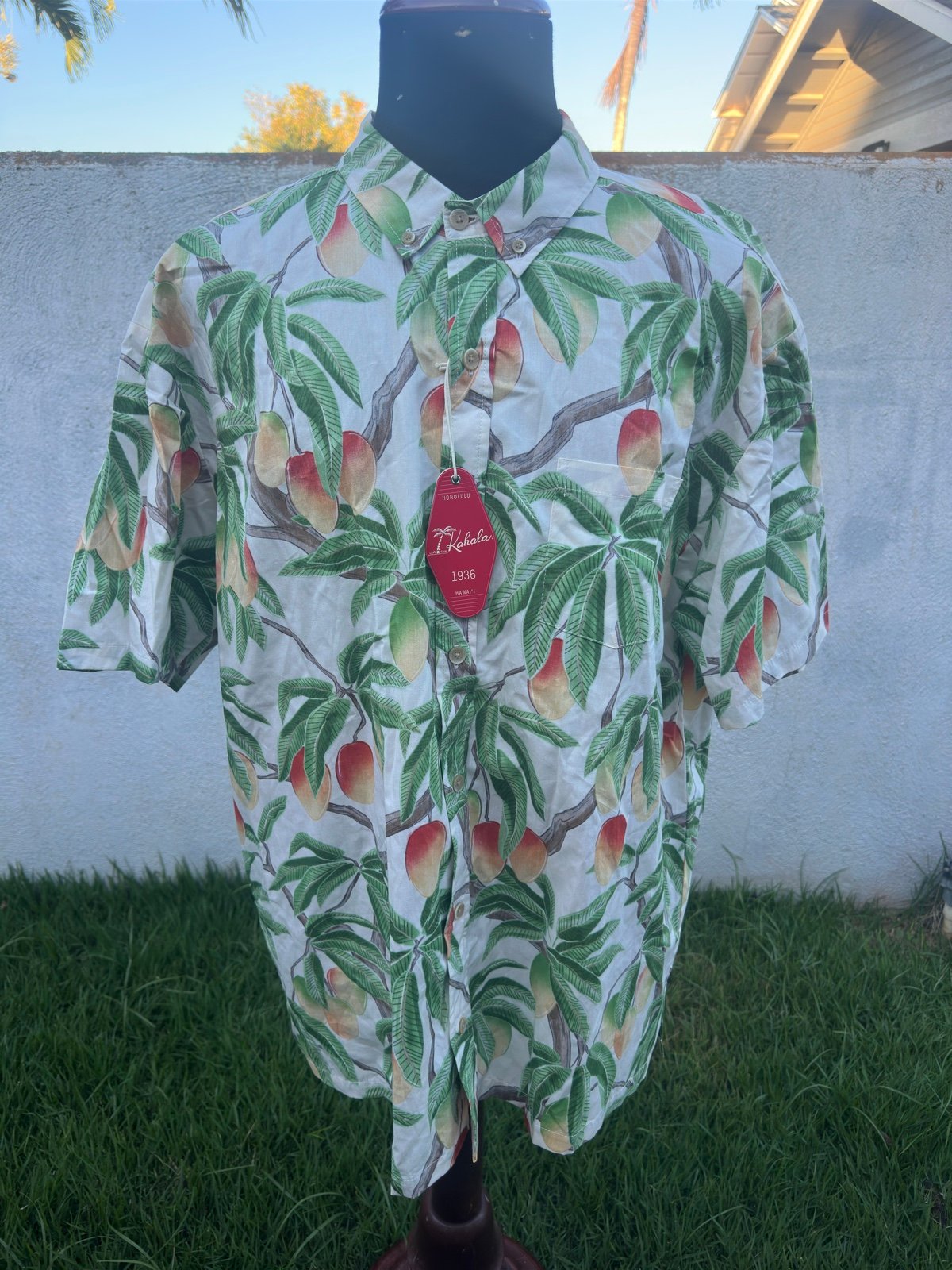 New Kahala Hawaiian Shirt Mango Mele Full Button Men's XXL