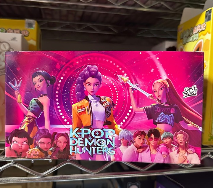 K-Pop Demon Hunters Full Box of 6 Keychain Figure Gift Toy