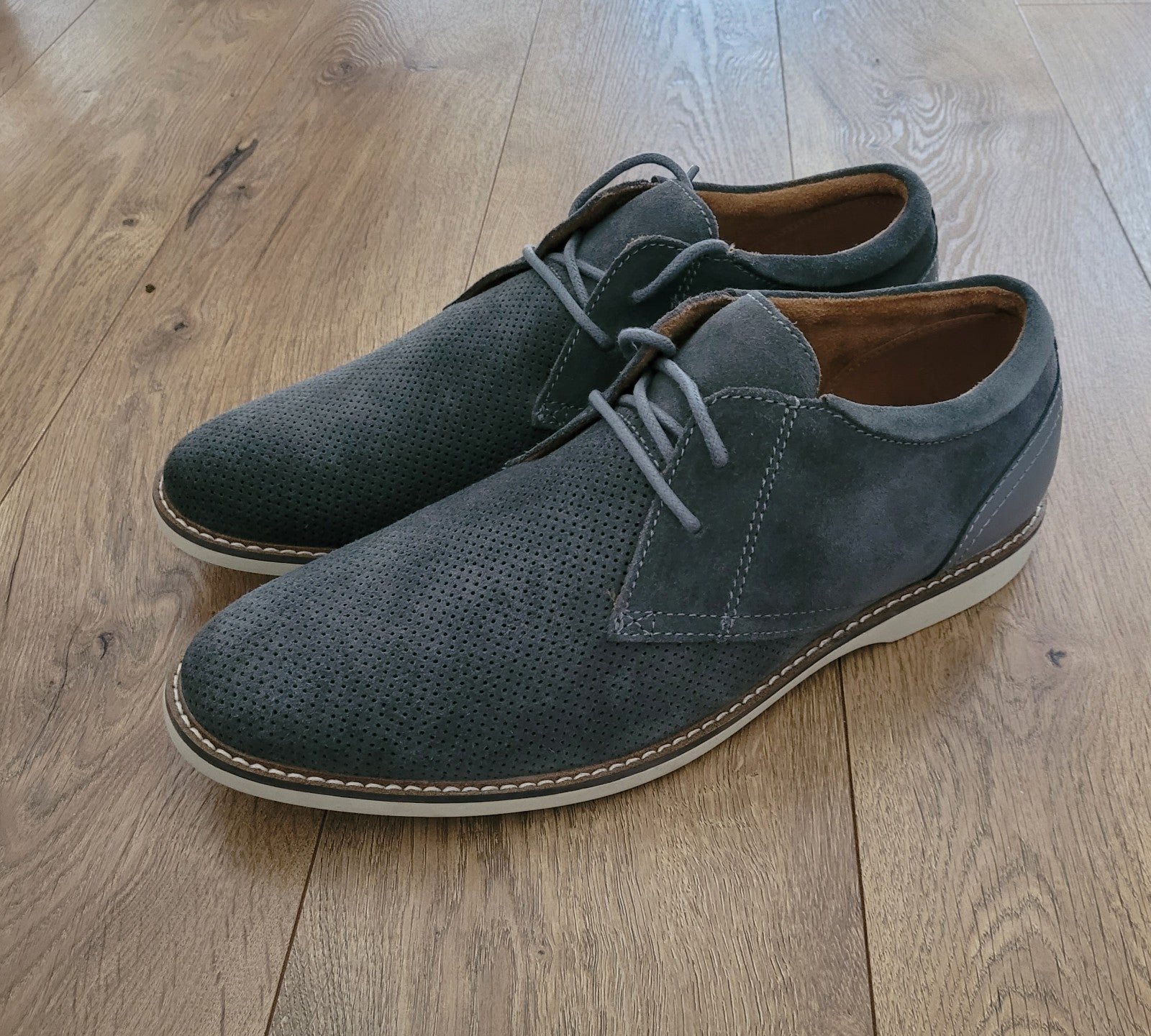 NEW Michael Strahan Collection Oxford Suede Shoes 9.5