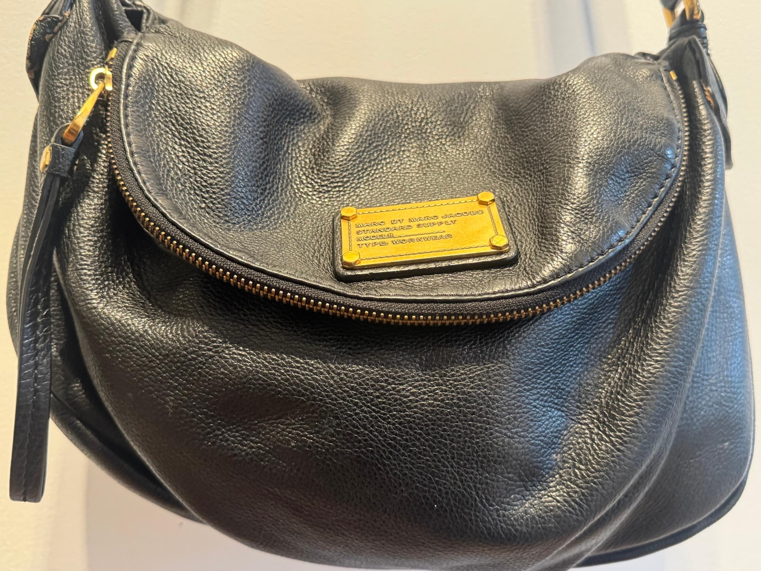 Preowned Marc by Marc Jacobs Black Leather Classic Q Natasha Crossbody Bag