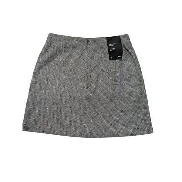 Aritzia Wilfred plaid classic mini skirt size 2