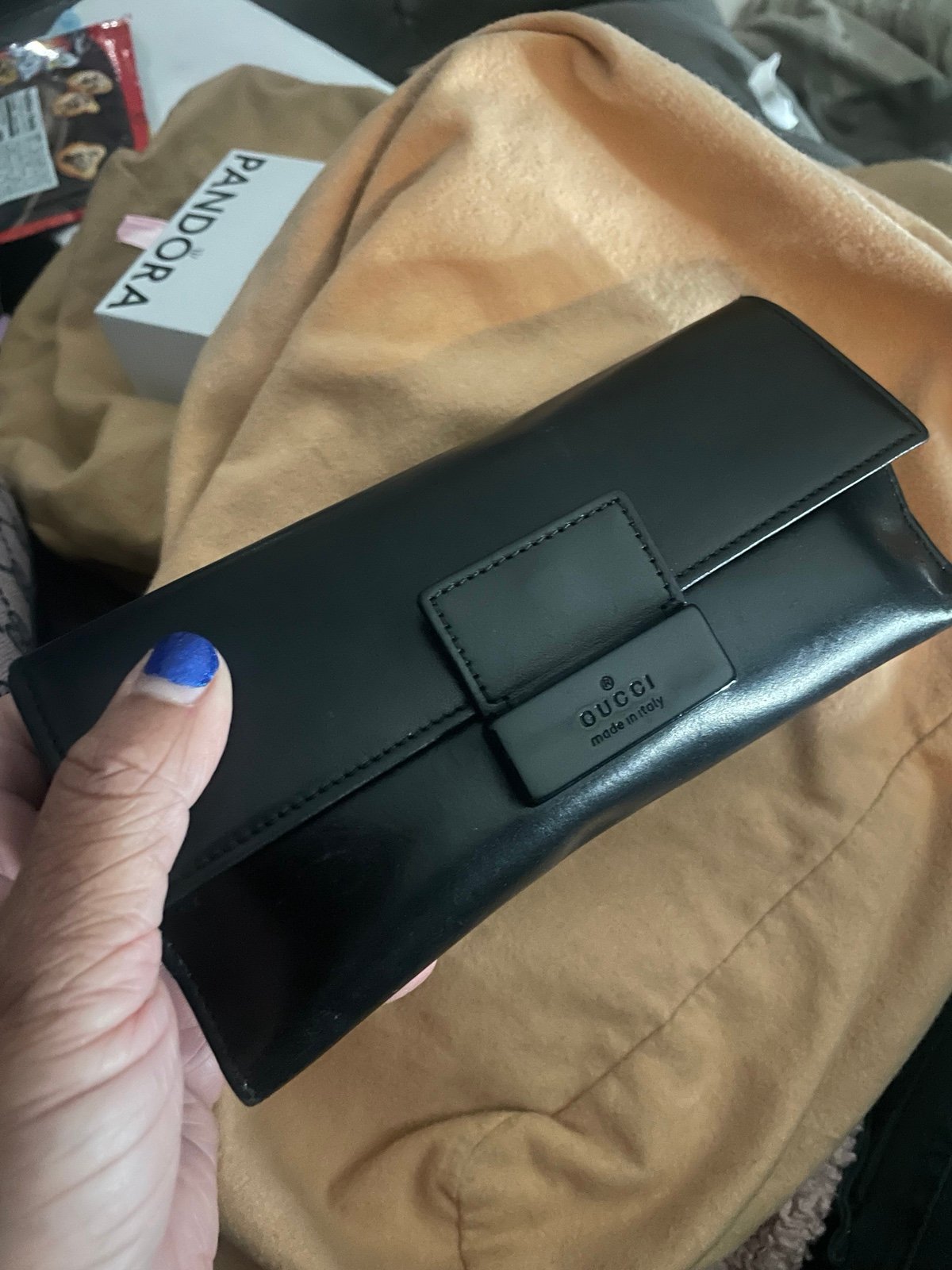 Gucci black leather wallet