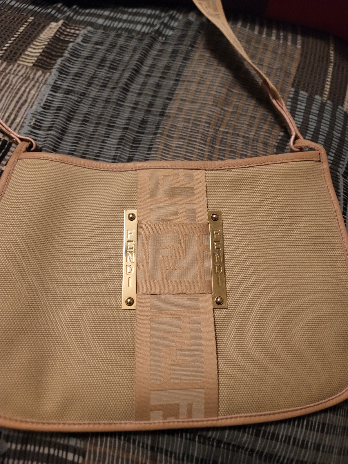 fendi messenger bag