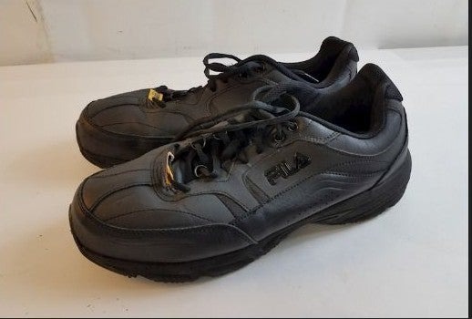 Men's 12 Black air slip resistant FILA S