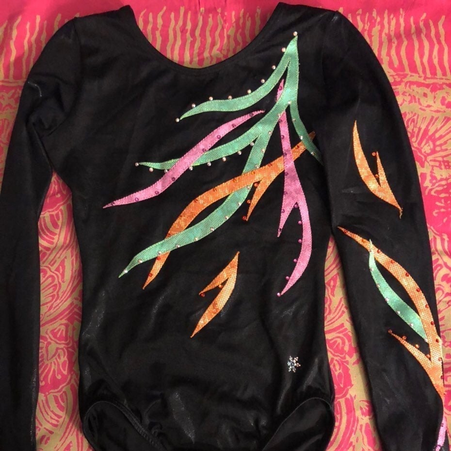 Long sleeve competition gymnastics leota