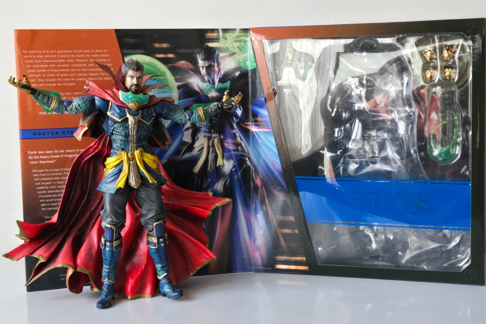 Play Arts Kai Marvel Variant Doctor Strange (OPENED)