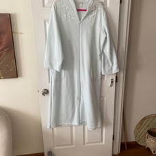 Miss Elaine’s bathrobe zipper long new with tags