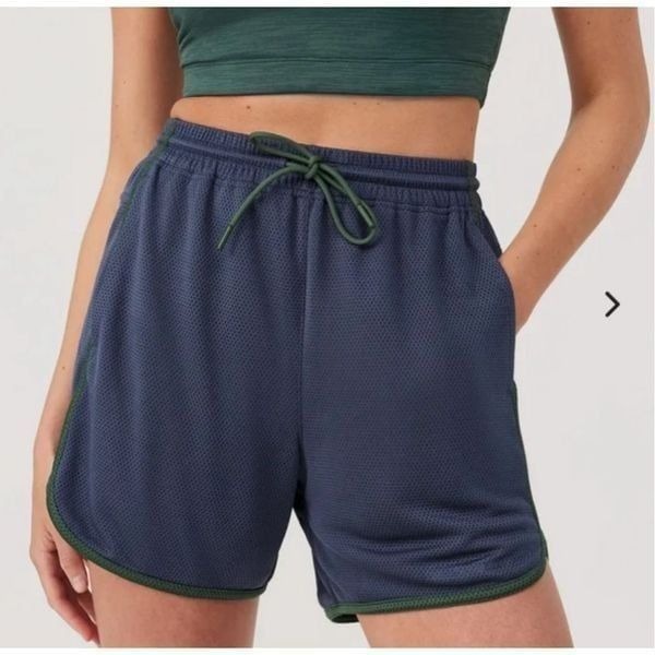 Outdoor Voices Recmesh 5” Shorts Dark Sky Size XS NWT