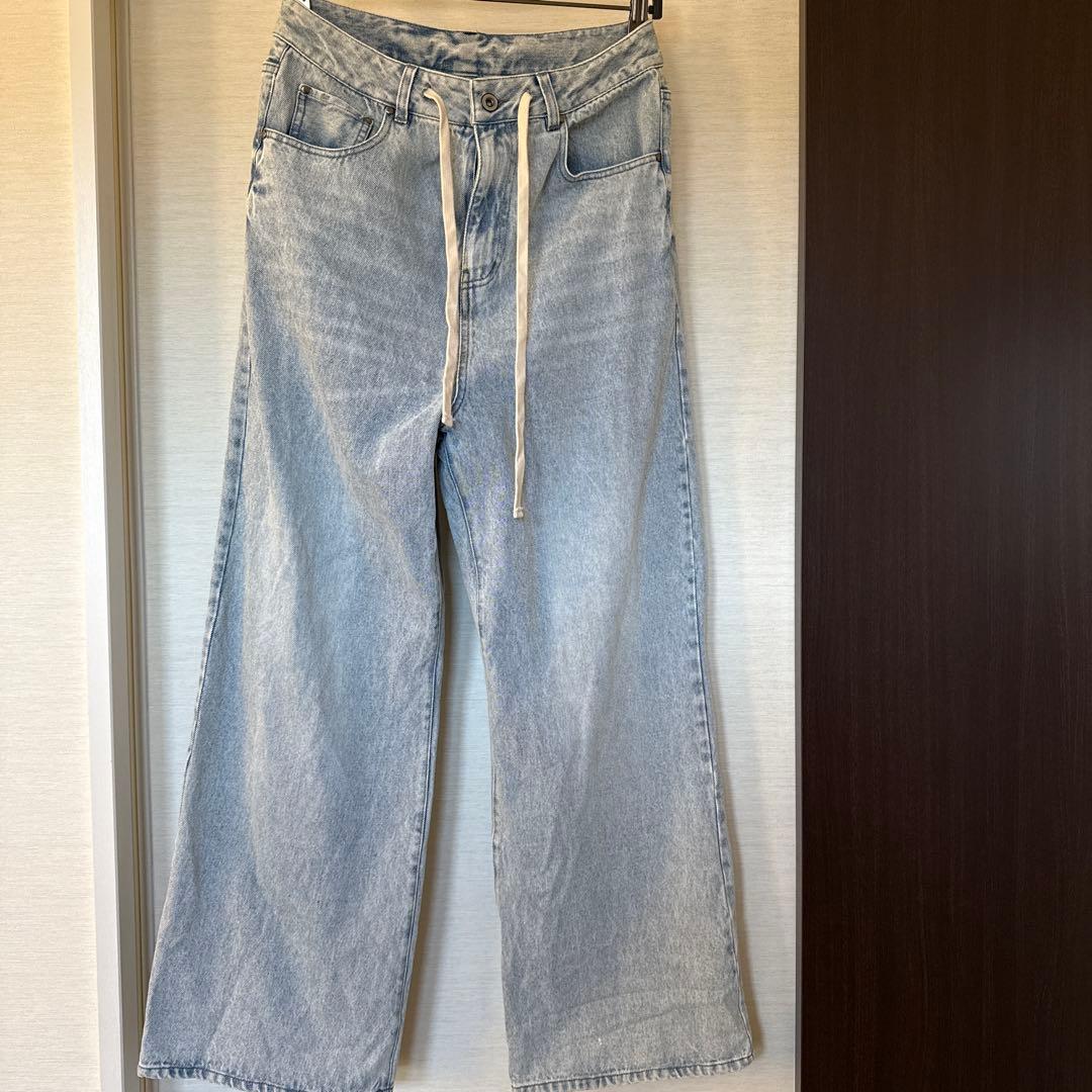 [indigo] Light Blue Straight Denim