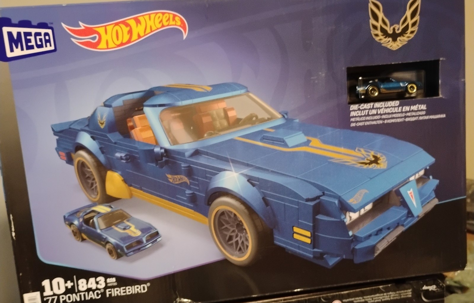 Mega hot Wheels