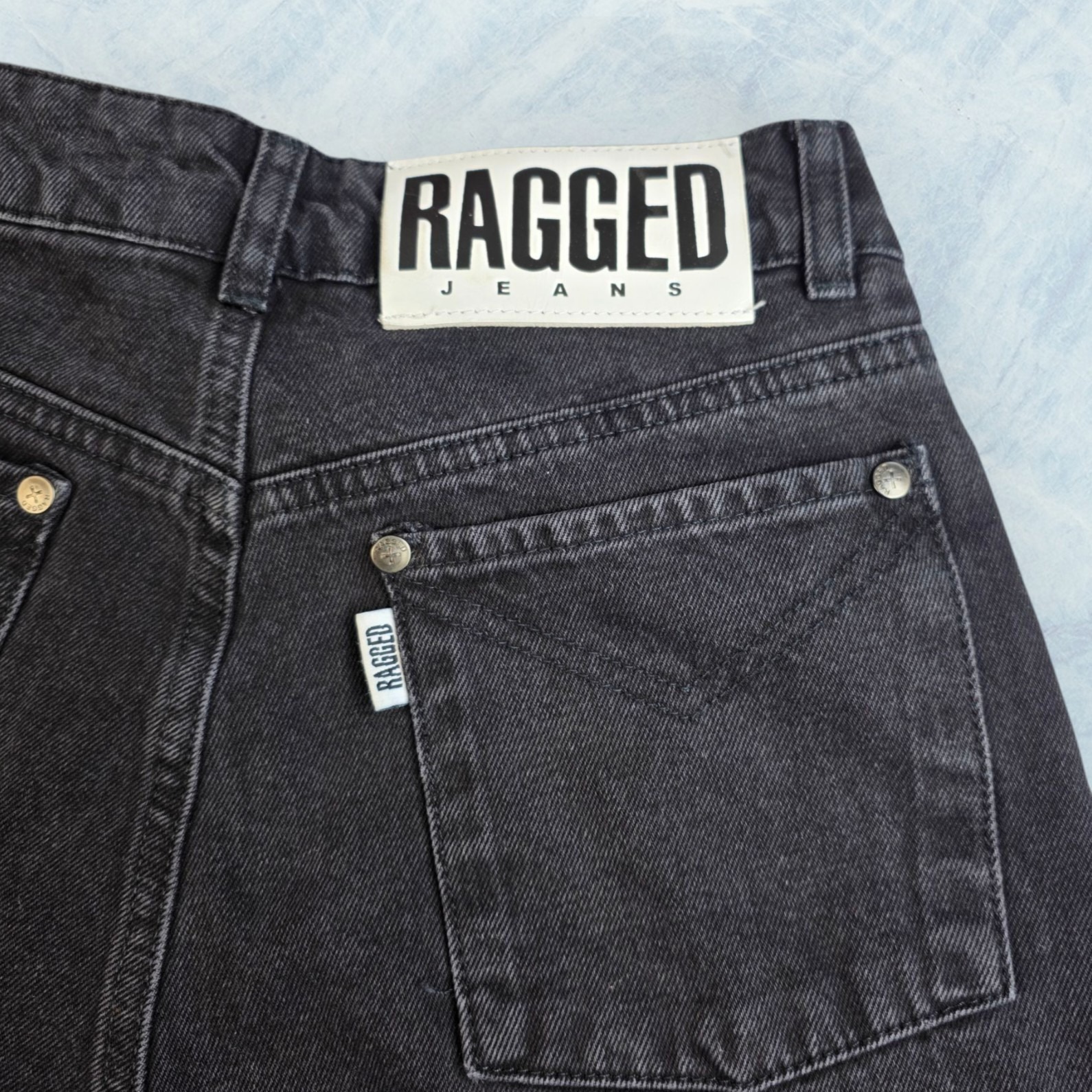 RAGGED Jeans Free People Black High Waist Straight Leg Butt Slash Cut Size 24