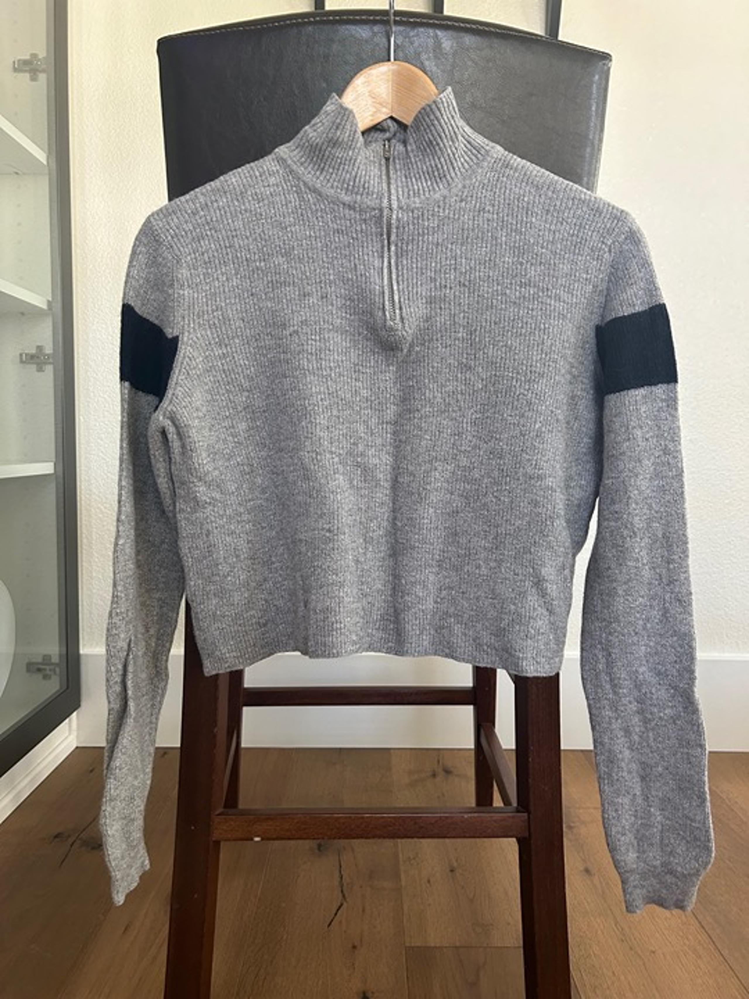 Brandy Melville Quarter Zip