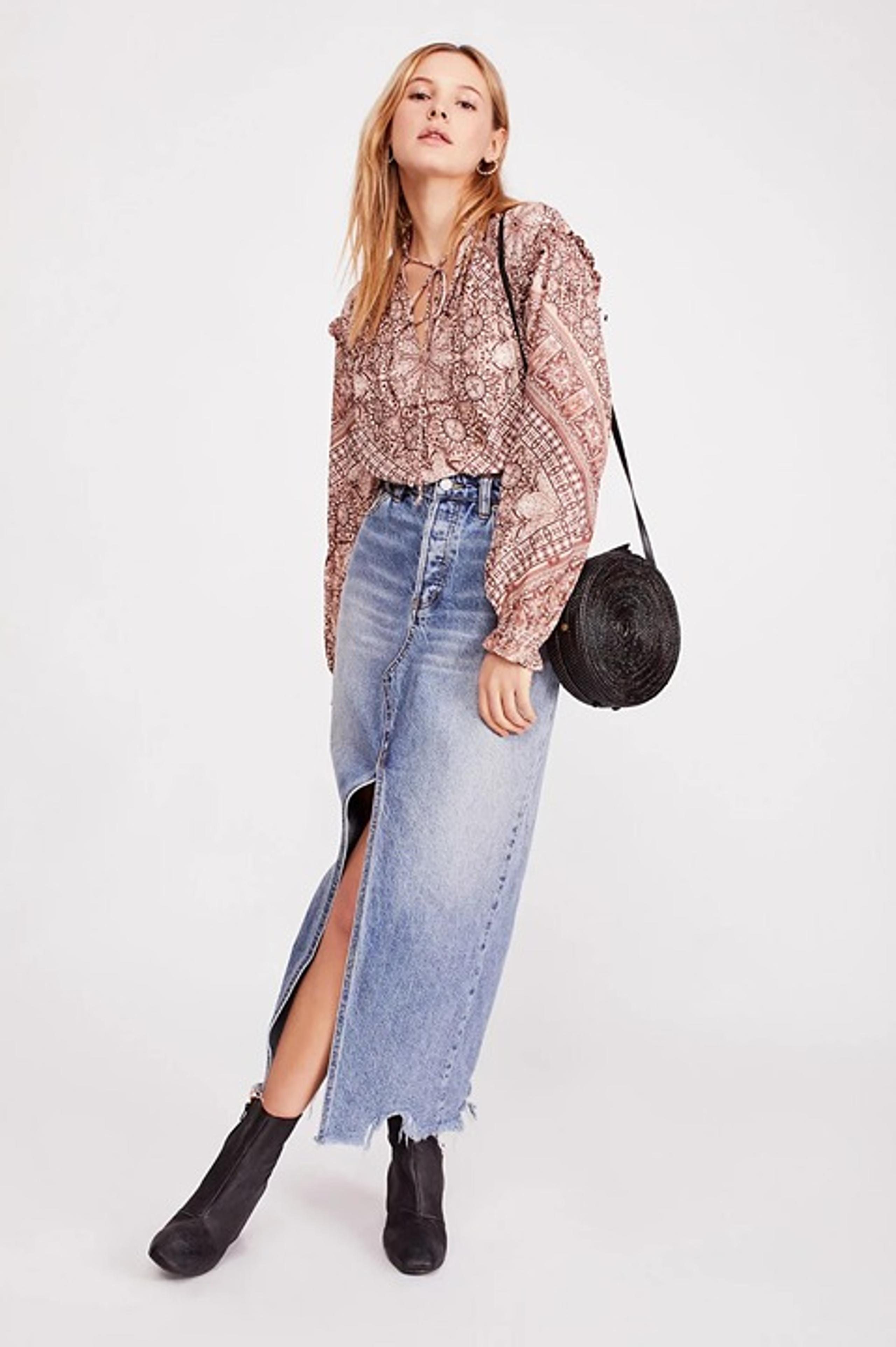 Free People Rhiannon Women's Size 29 / 8 Blue Jean Raw Hem Denim Maxi Skirt NWT