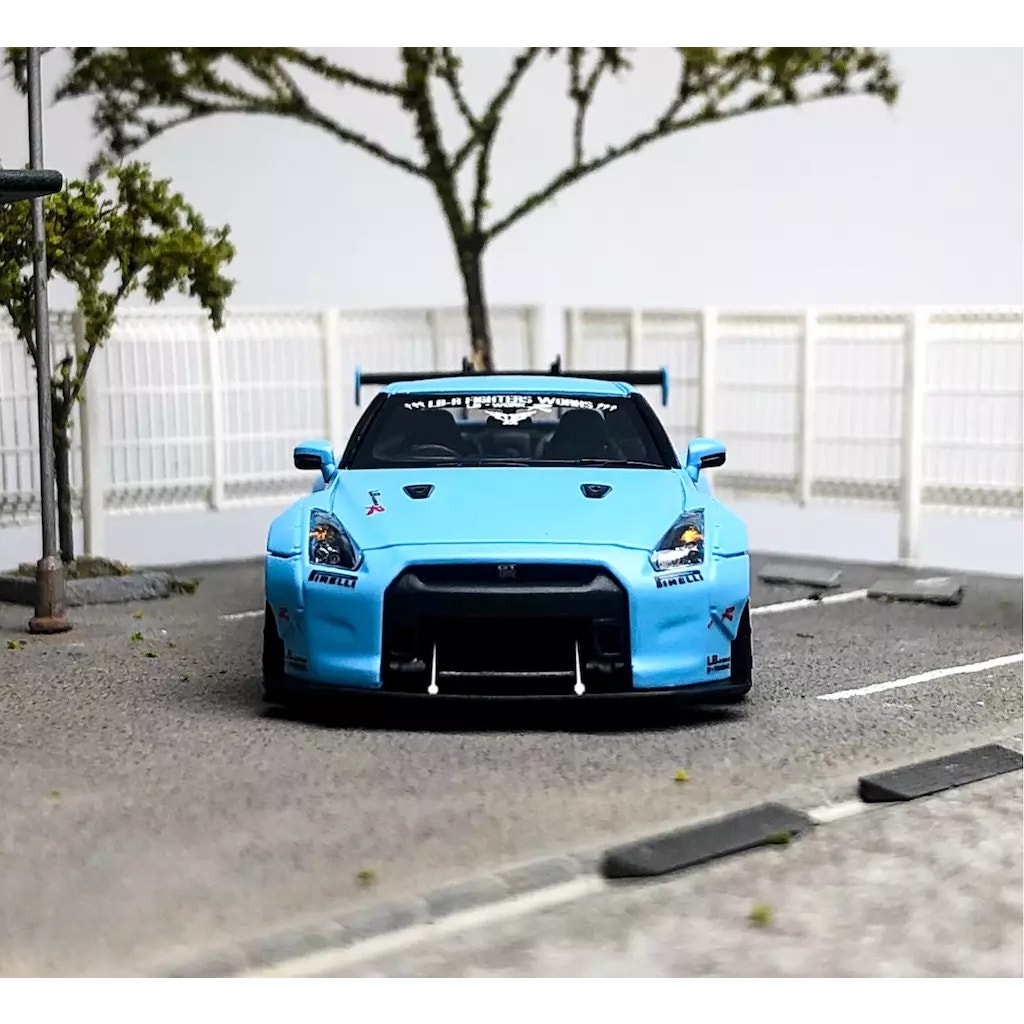 Error 404 Blue Nissan GTR R35 LBWK JDM Skyline 1:64 Resin