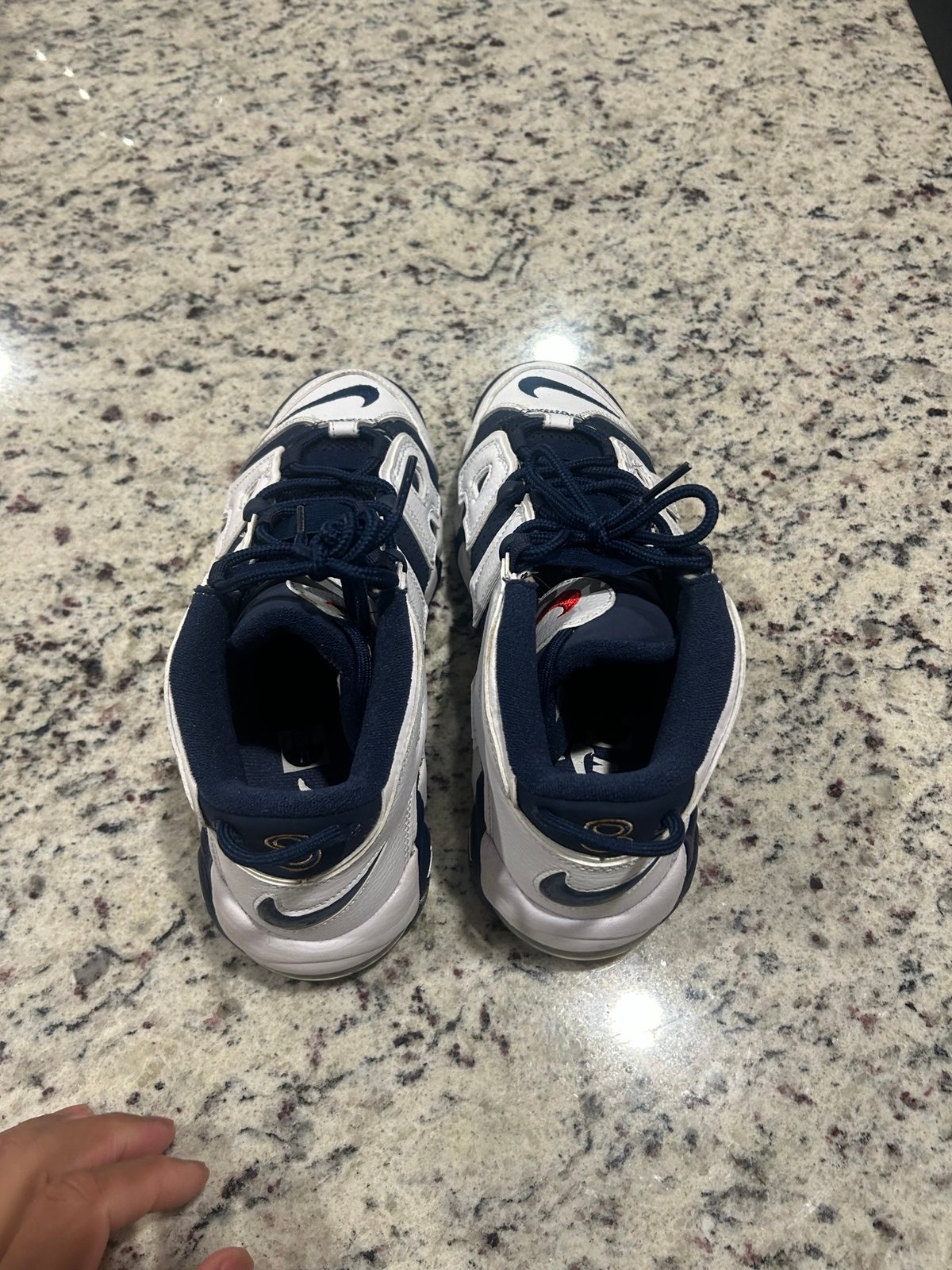Nike uptempo kids