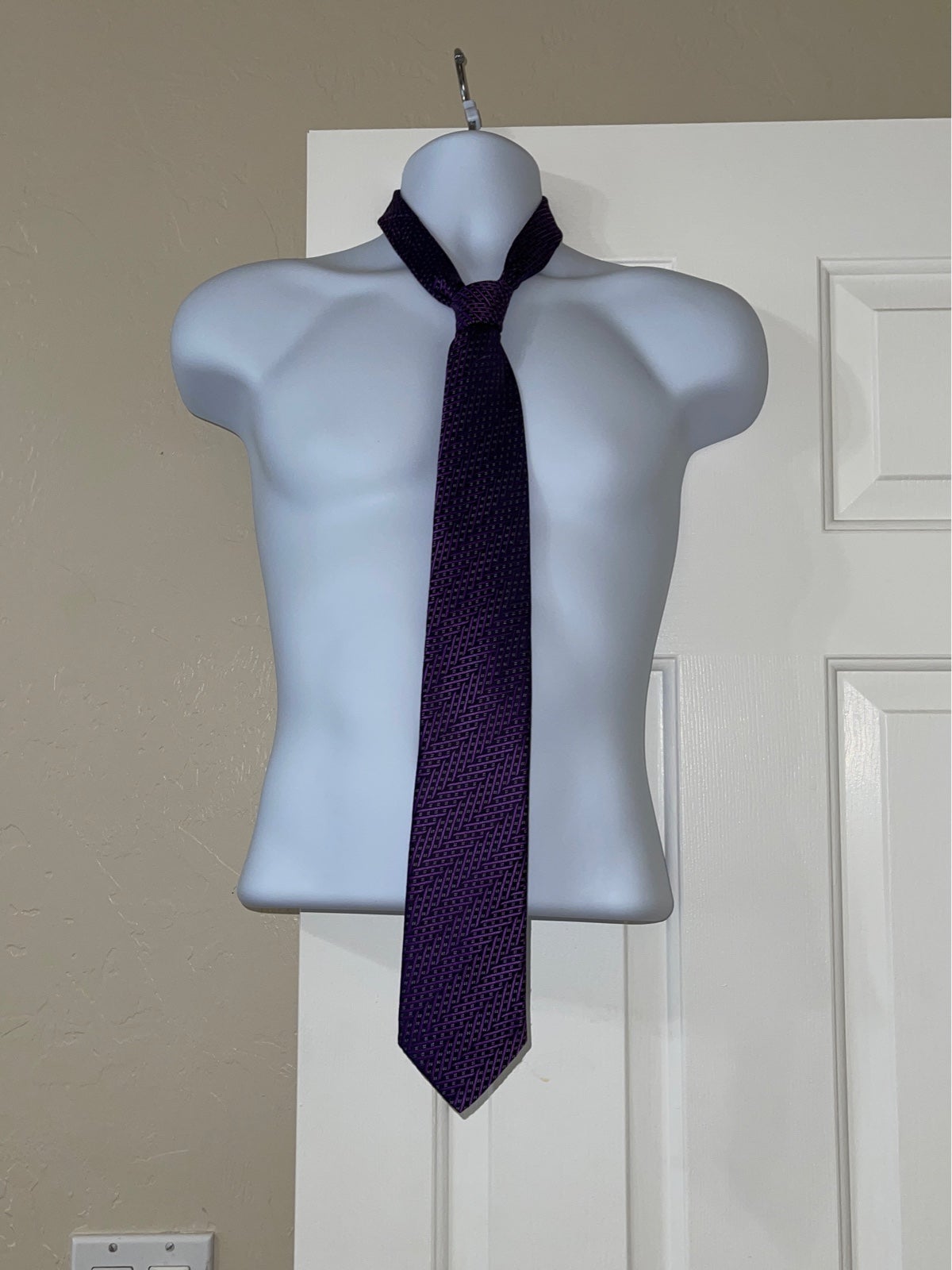 Geoff Nicholson Tie