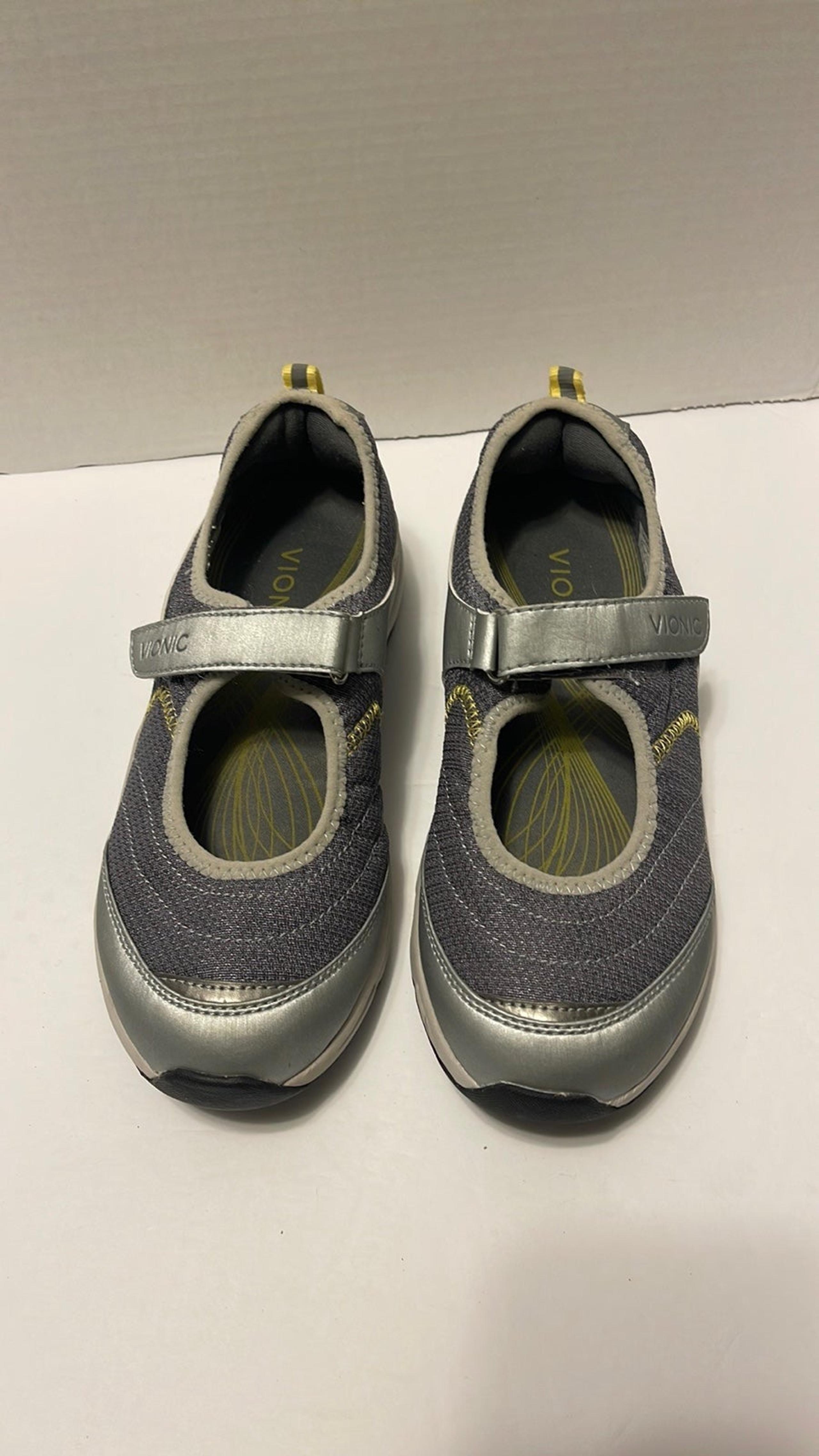 Vionic Women’s Size 7.5 Gray & Silver Mary Jane Hook & Loop Comfort Sneakers