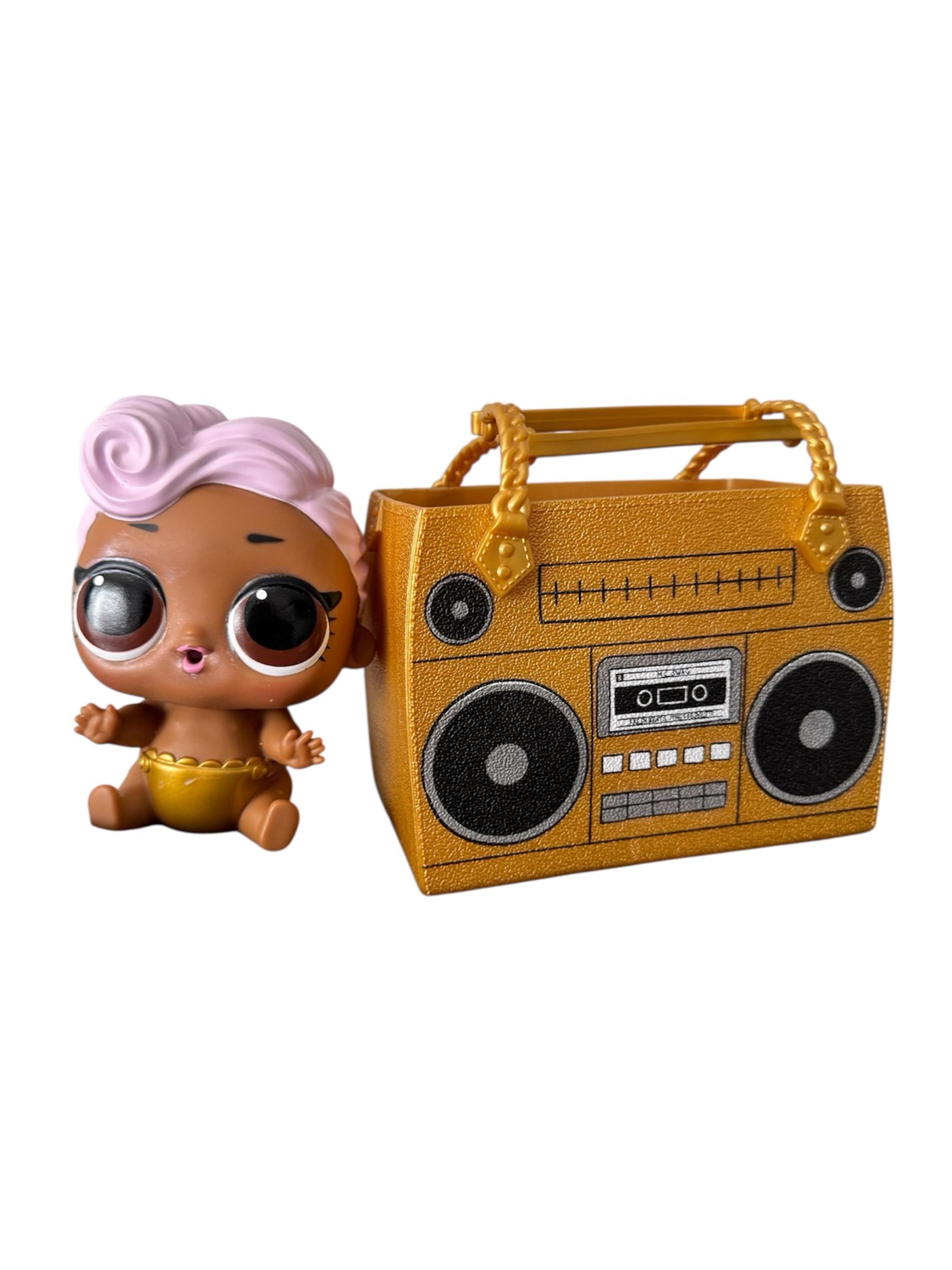 LOL Ooh La La Surprise doll  Lil DJ
