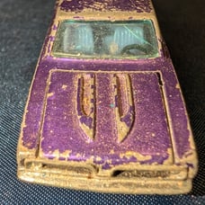1967 USA Hotwheels Custom Barracuda Purple Original Redline