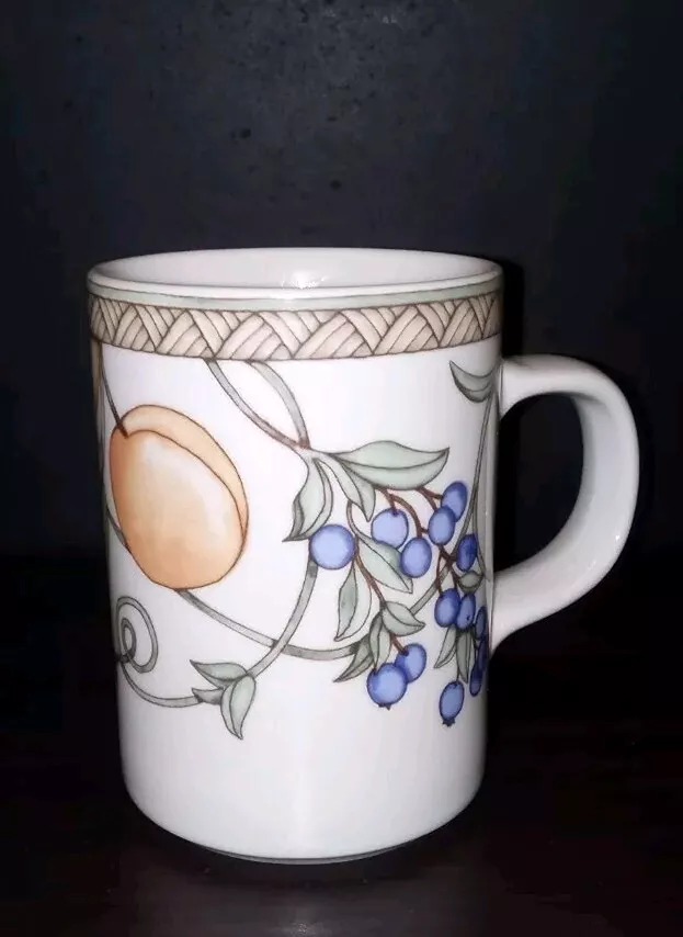 Set 4 DANSK Umbrian Fruits Coffee Mug