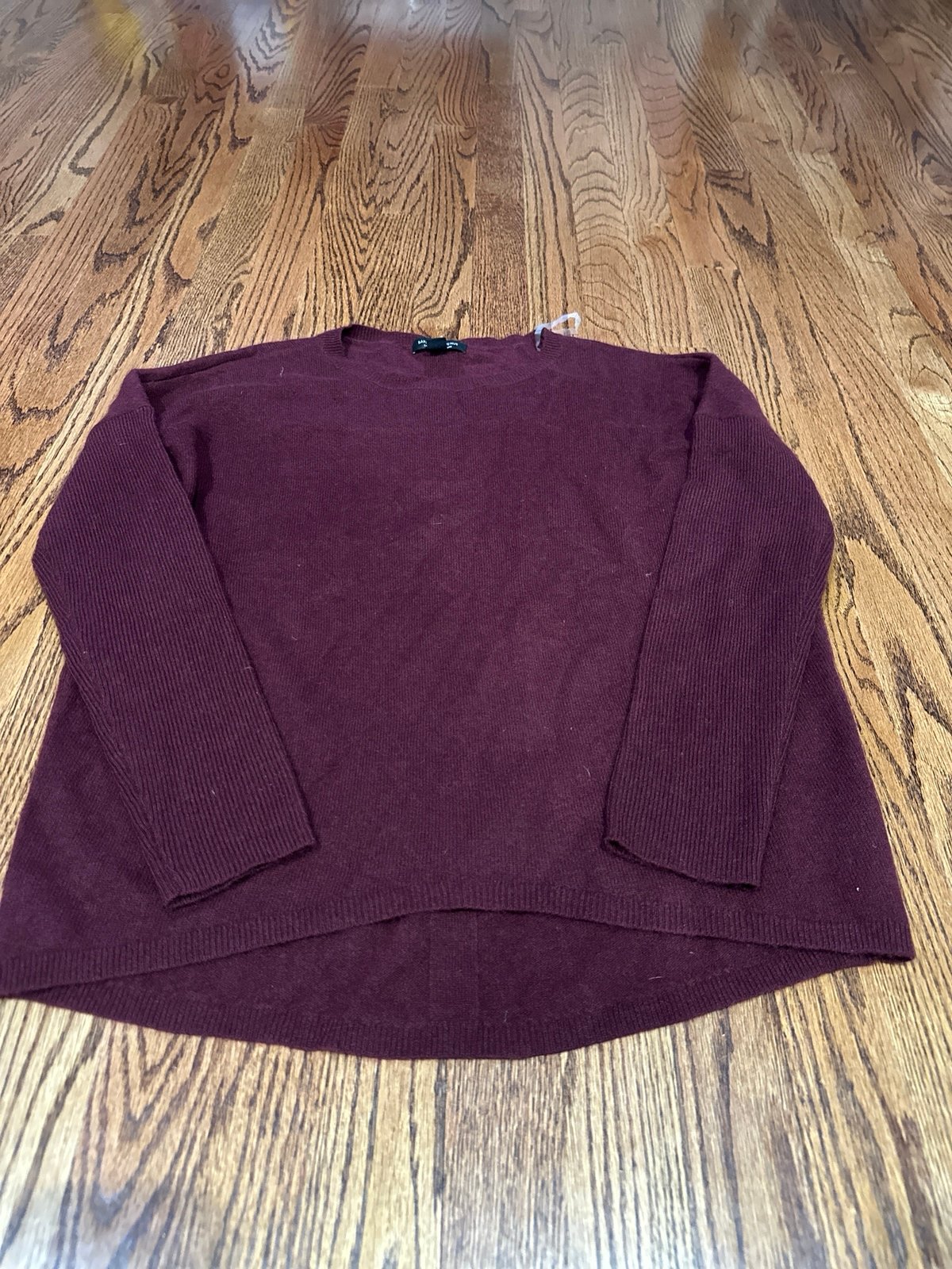 Women's Saks Fifth Avenue cashmere sweater red size XS
