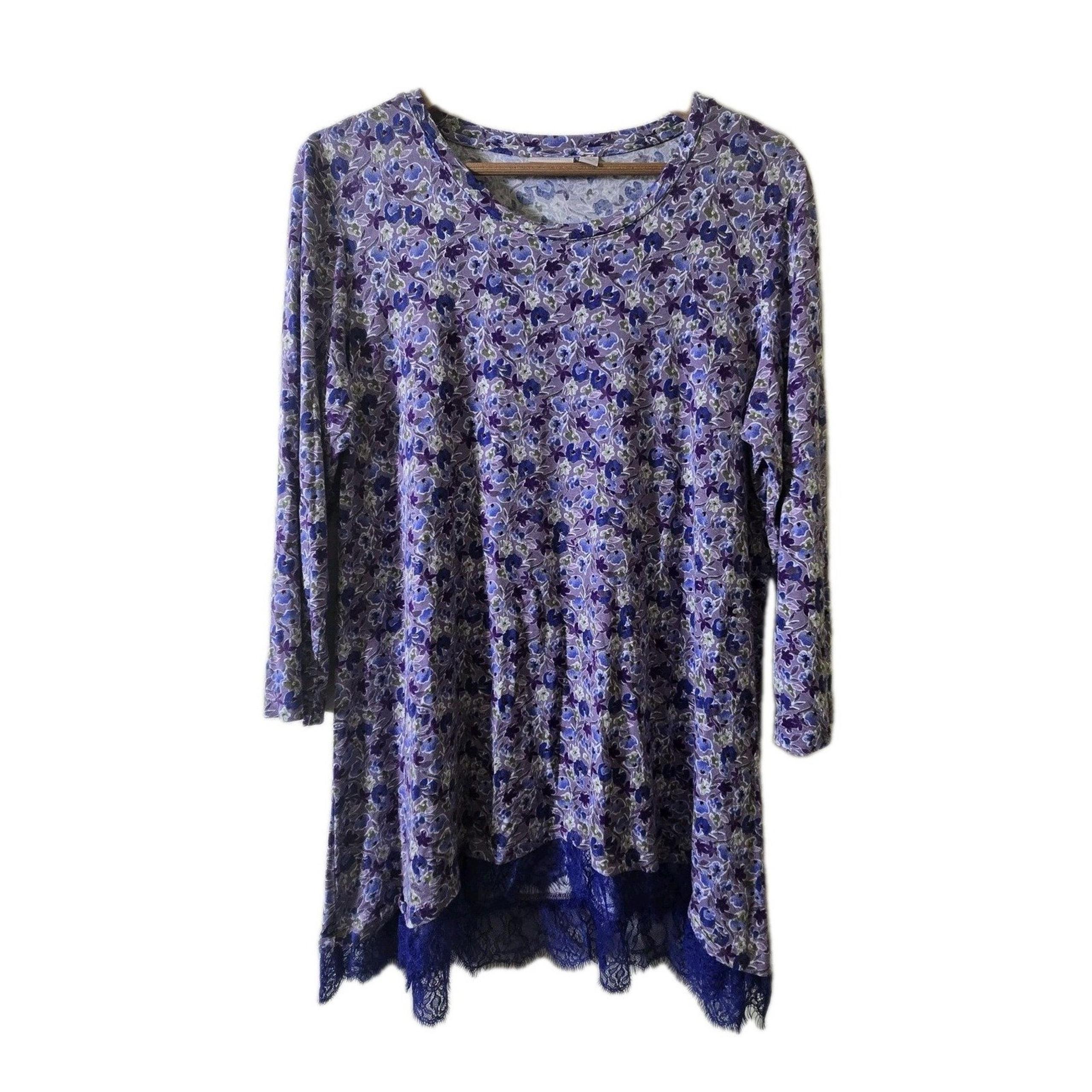 LOGO Layers Large 3/4 Sleeve Tunic Purple Gray Blue Floral With Lace Trim