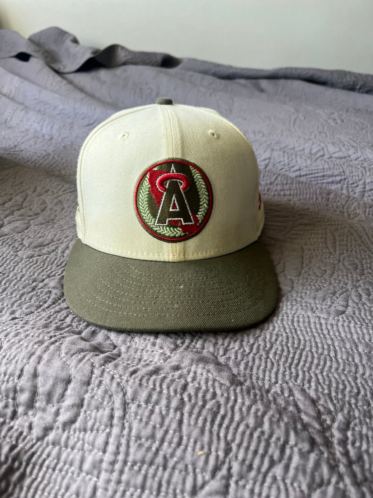 Limited editions angels fitted 7 1/4