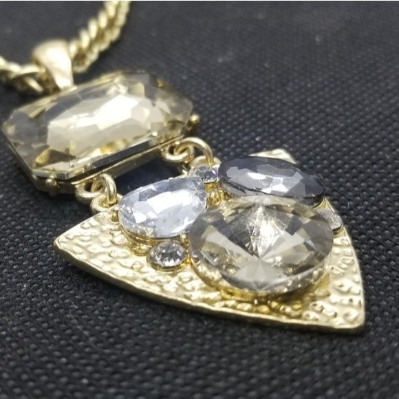 Arrowhead precious stone gold chain necklace