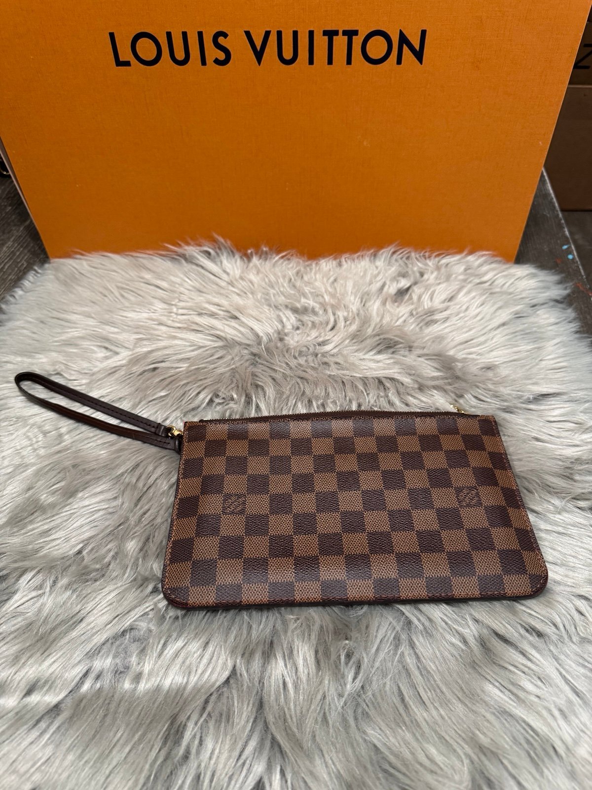 Louis Vuitton Damier Ebene Neverfull MM GM Pouchette
