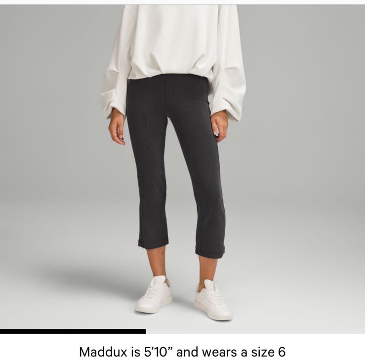 Lululemon Grey Ribbed Softstreme Zip-Leg High-Rise Cropped Pant size 6