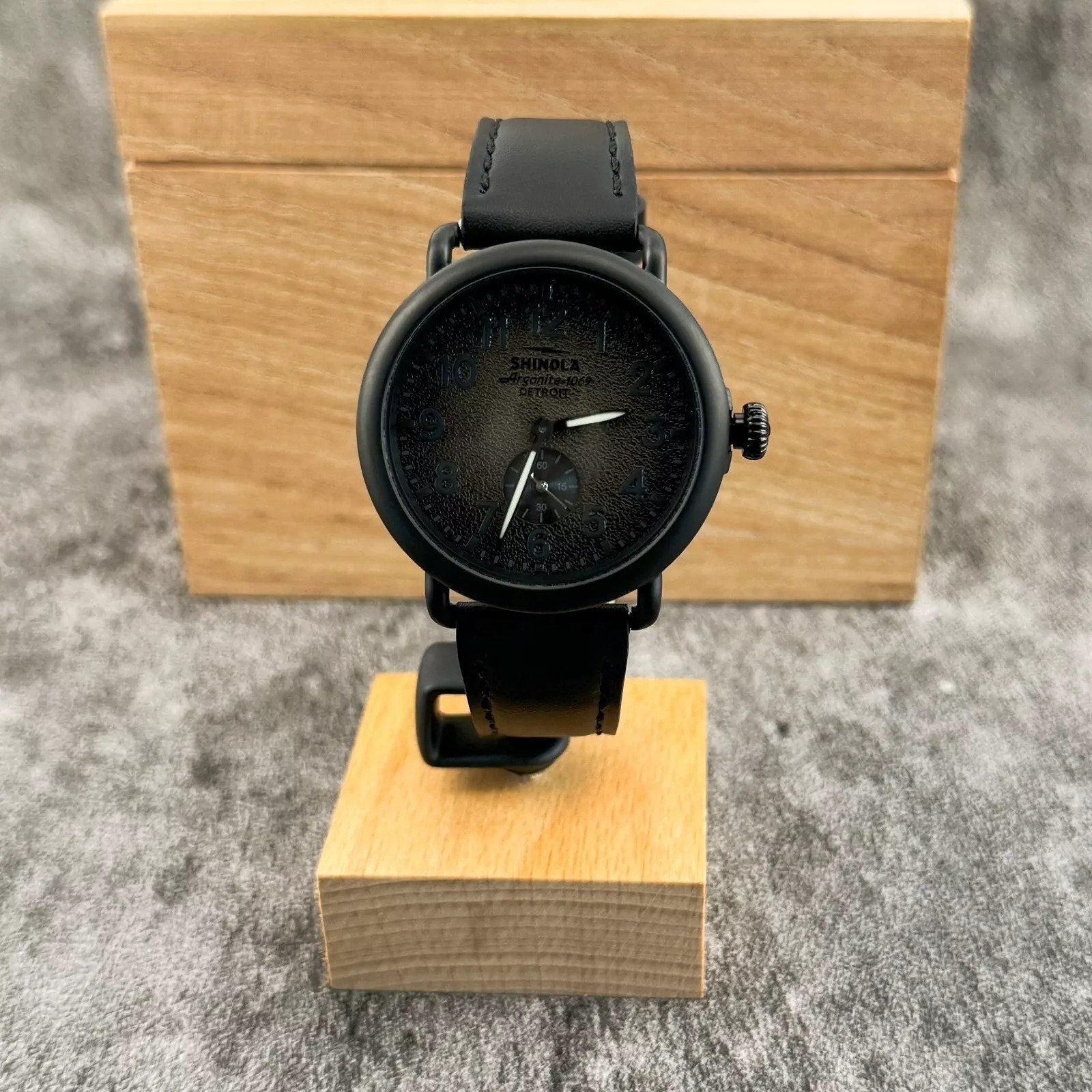 Watch Men's Shinola Runwell 1069 41mm Black Strap Black Degrade Dial With Box