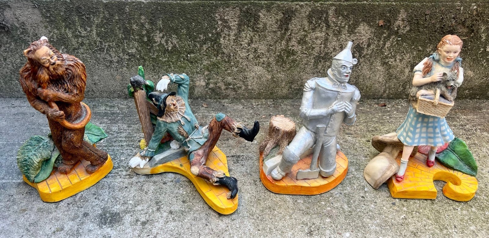 Rare Set, 1989 Dave Grossman Creations Wizard of Oz Cowardly Lion , Etc Figures