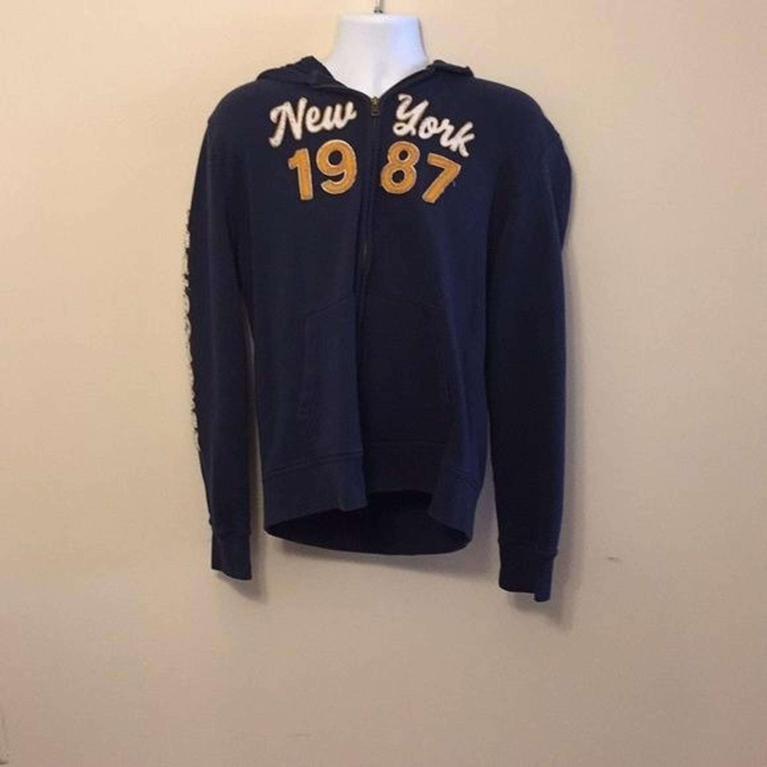Aeropostale Juniors navy blue zip-up hoodie Size XL Aeropostale Spell-Out