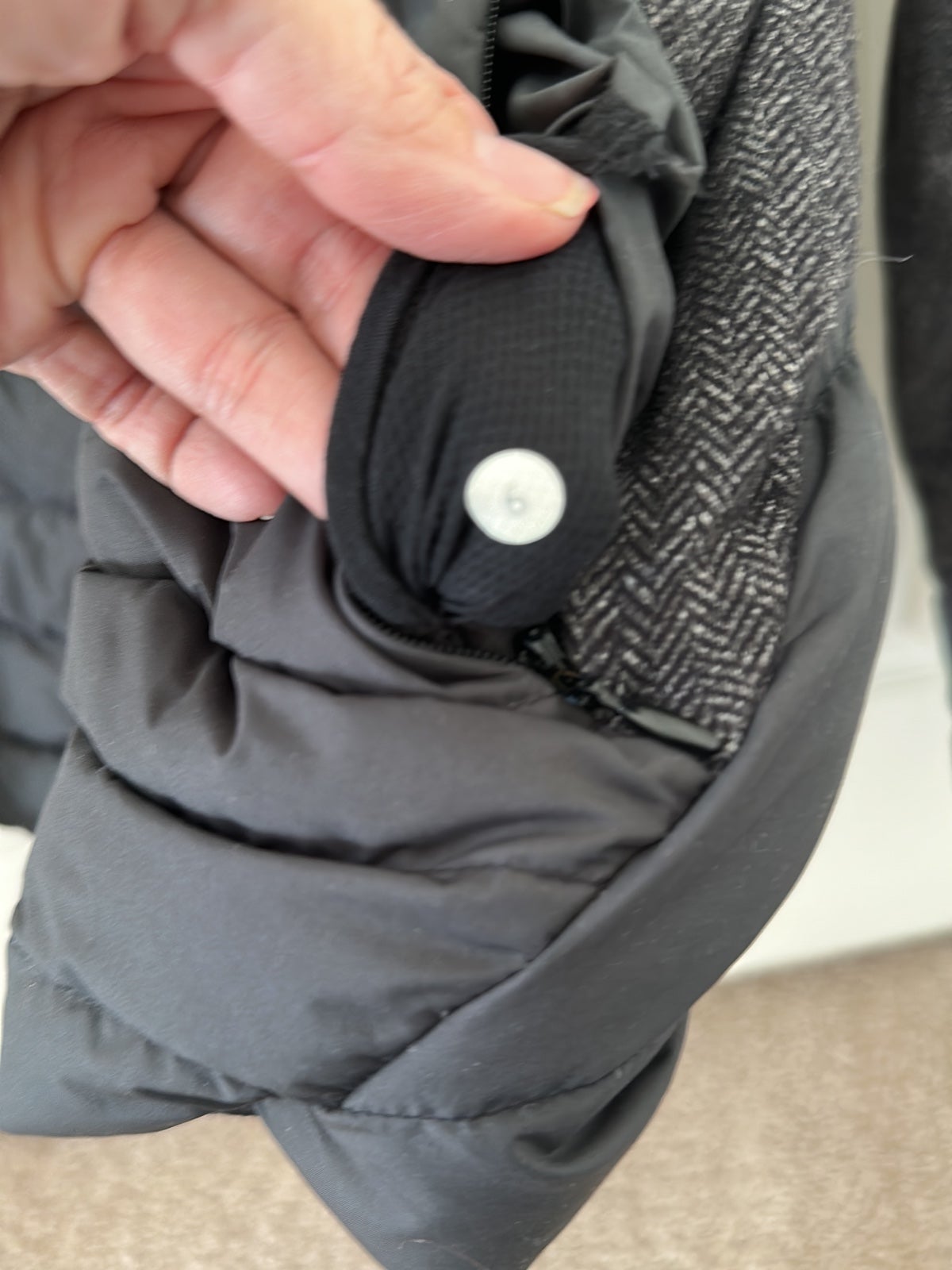 Lululemon down jacket