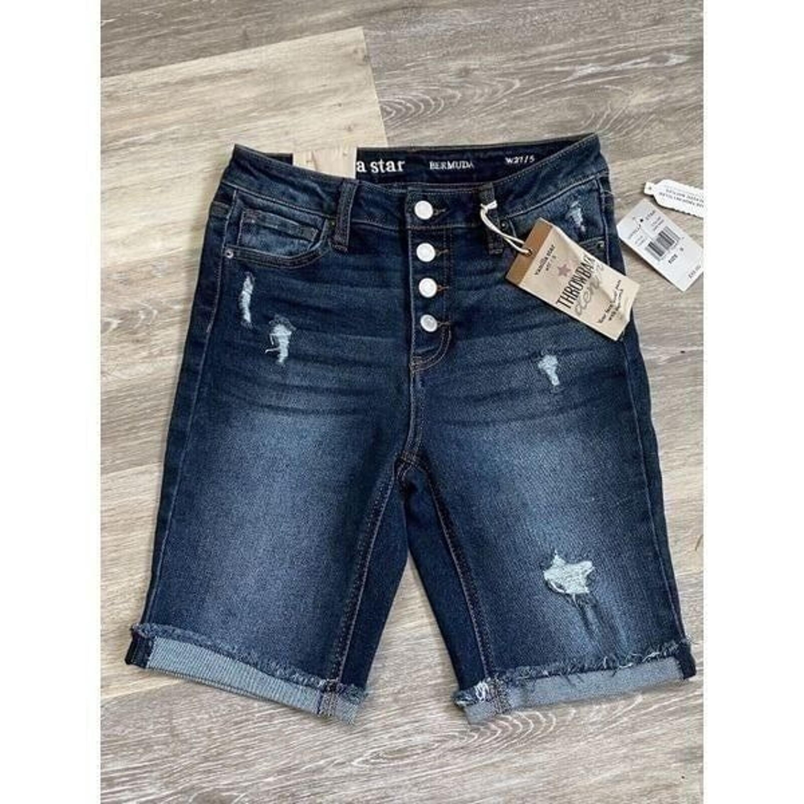Vanilla Star - Juniors Stretch Denim Bermuda Jean Shorts - Dark Wash - 27/5