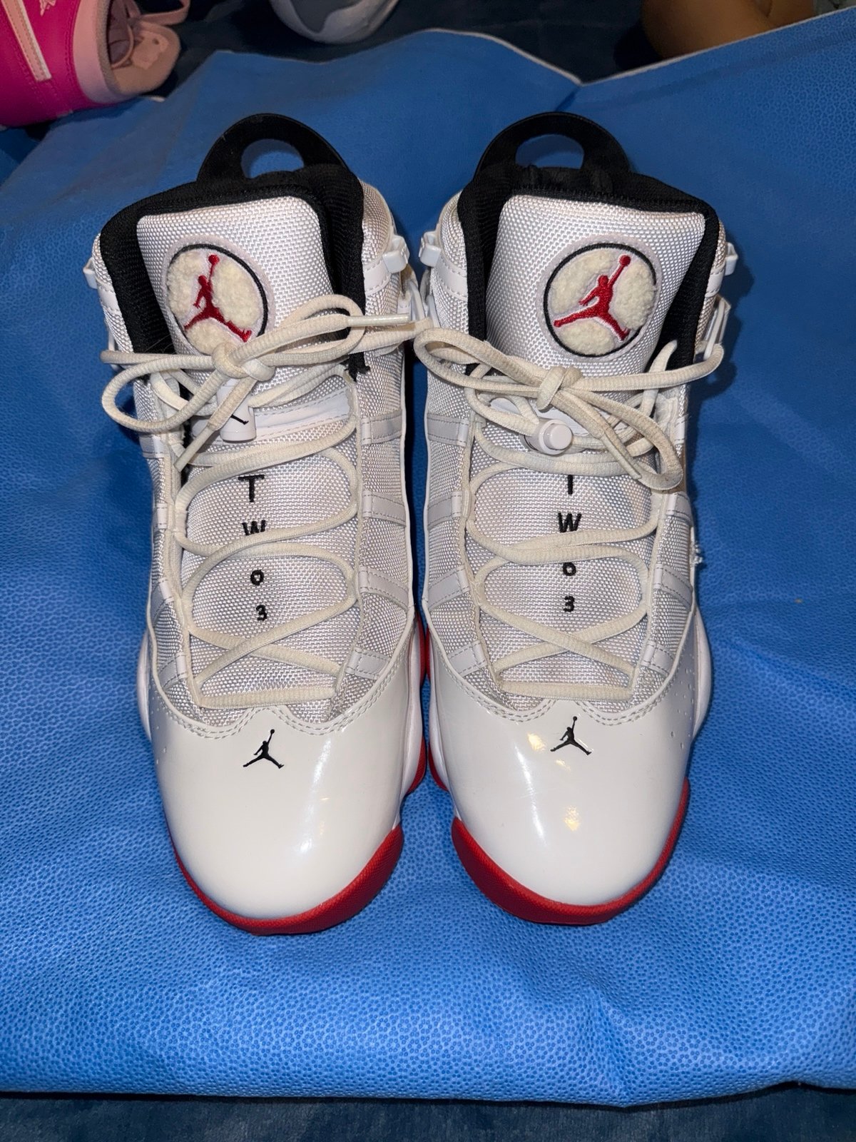 Jordan two3