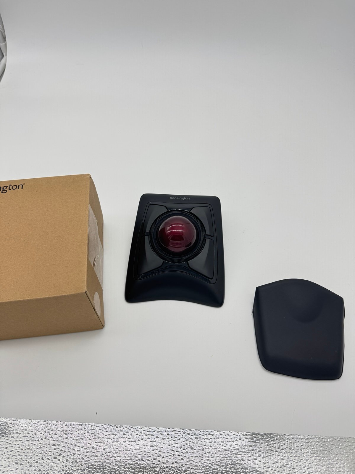 Kensington expert mouse wireless trackball - new - open box - NO DONGLE